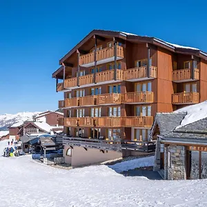 Pierre & Les Constellations 3*, La Plagne France