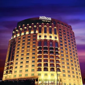 Отель Habtoor Metropolitan Palace