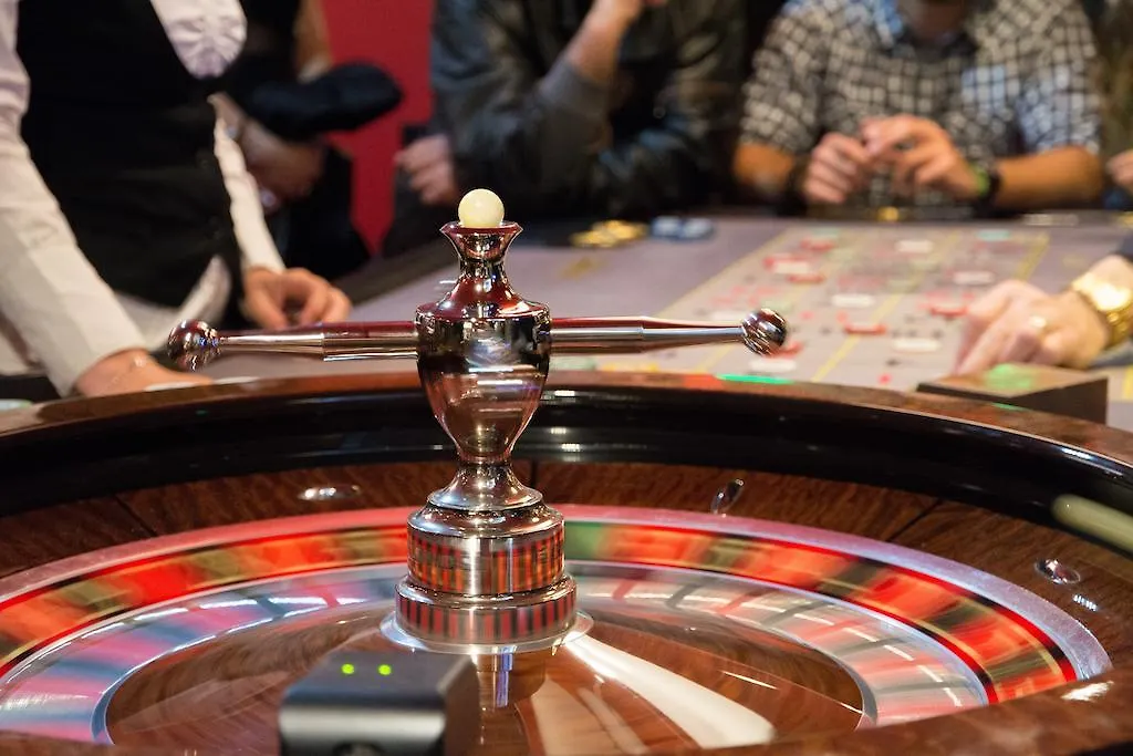 הייר Casino Hotel Des Palmiers 4*,